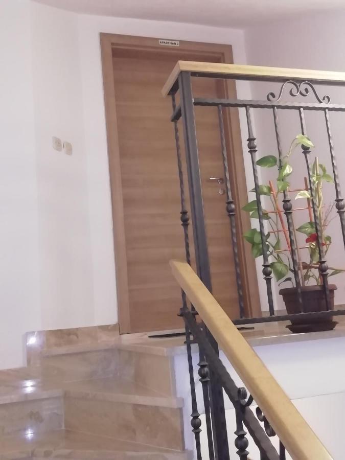 Apartmani Antonia Nakic -Stobrec Split Exteriör bild