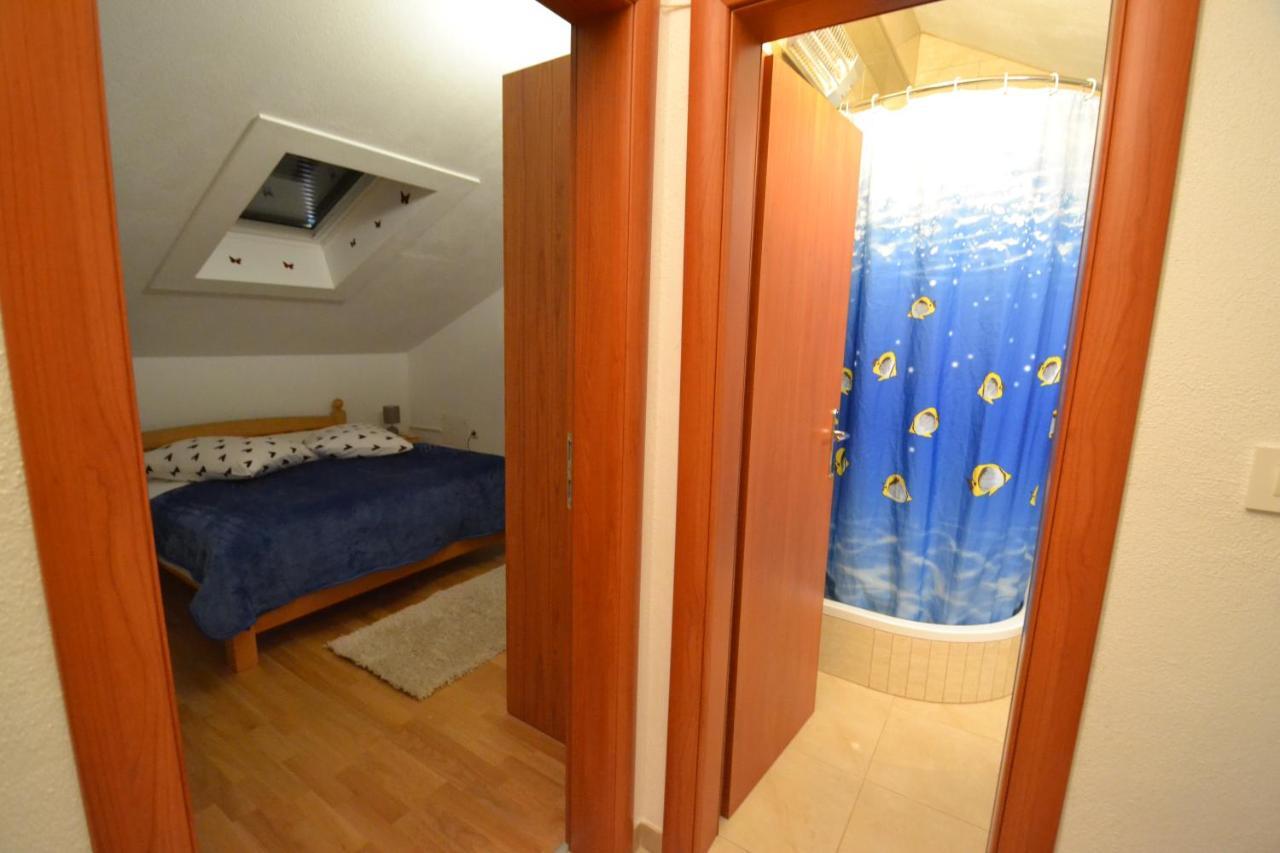 Apartmani Antonia Nakic -Stobrec Split Exteriör bild
