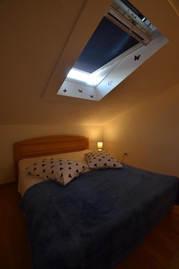 Apartmani Antonia Nakic -Stobrec Split Exteriör bild